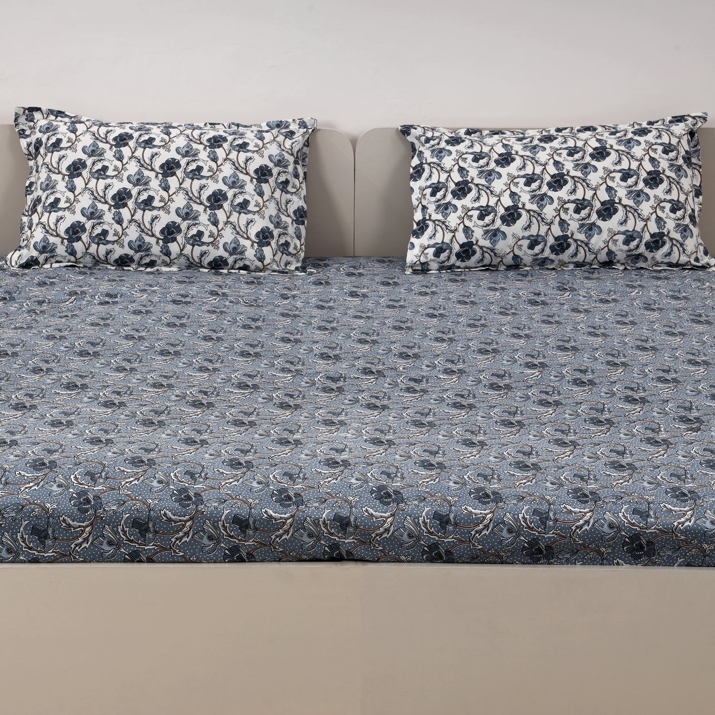 Midnight Blossom 100x100 inches Cotton Bedsheet