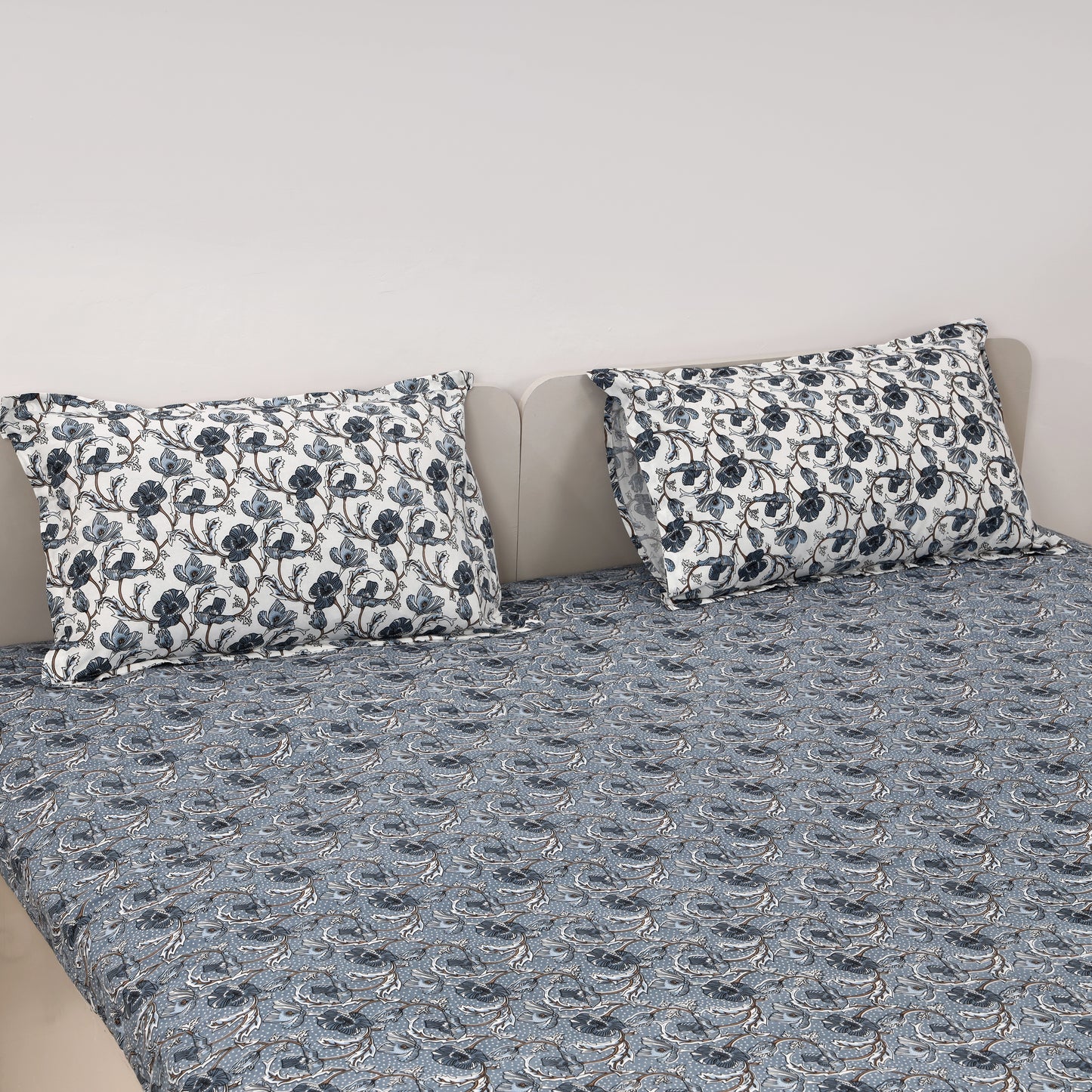 Midnight Blossom 100x100 inches Cotton Bedsheet