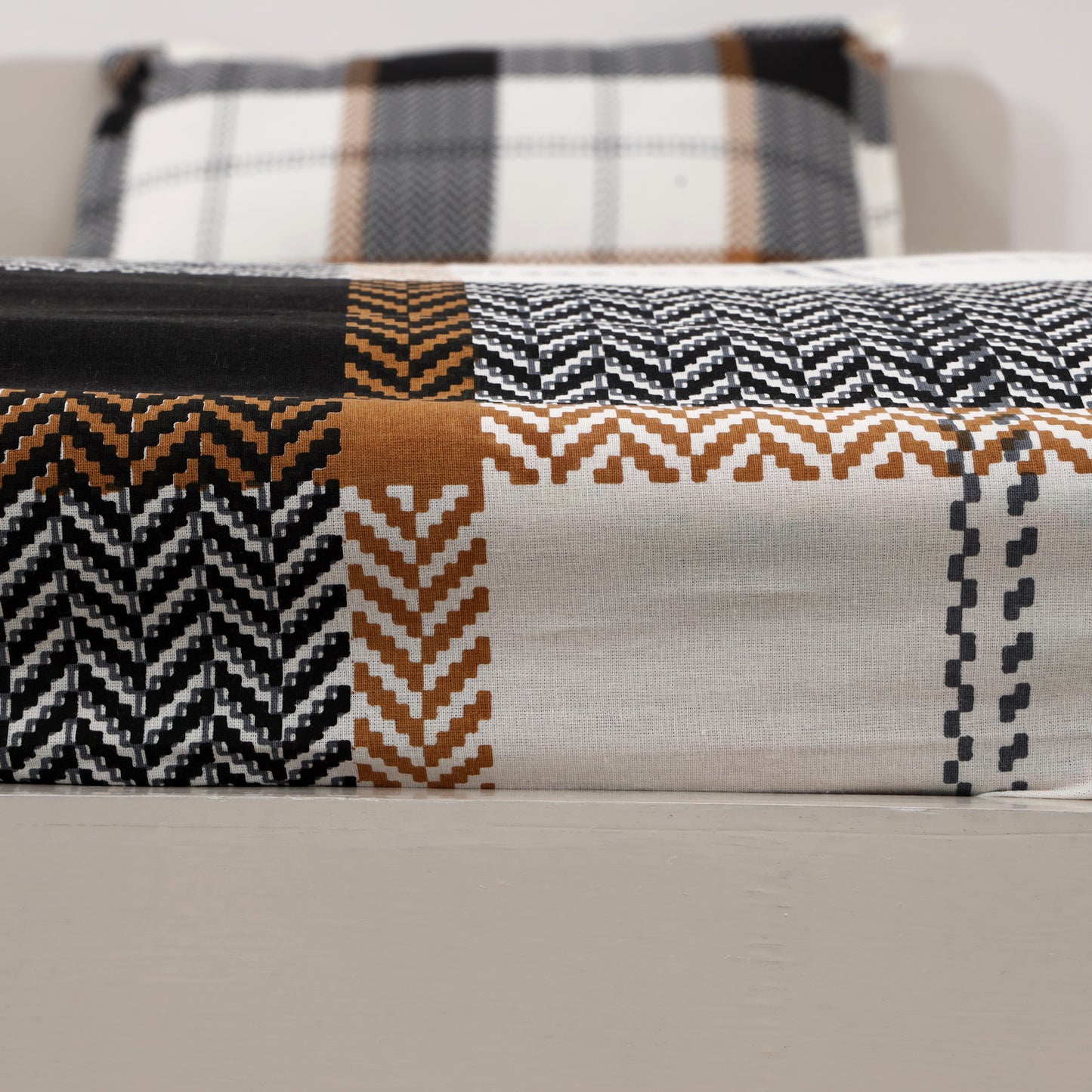 Urban Checks 100x100 inches Cotton Bedsheet