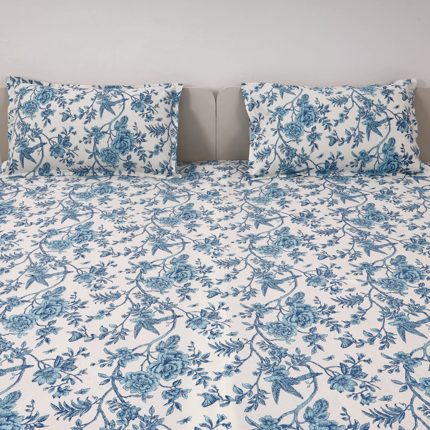 Sky Bloom 100x100 inches Cotton Bedsheet