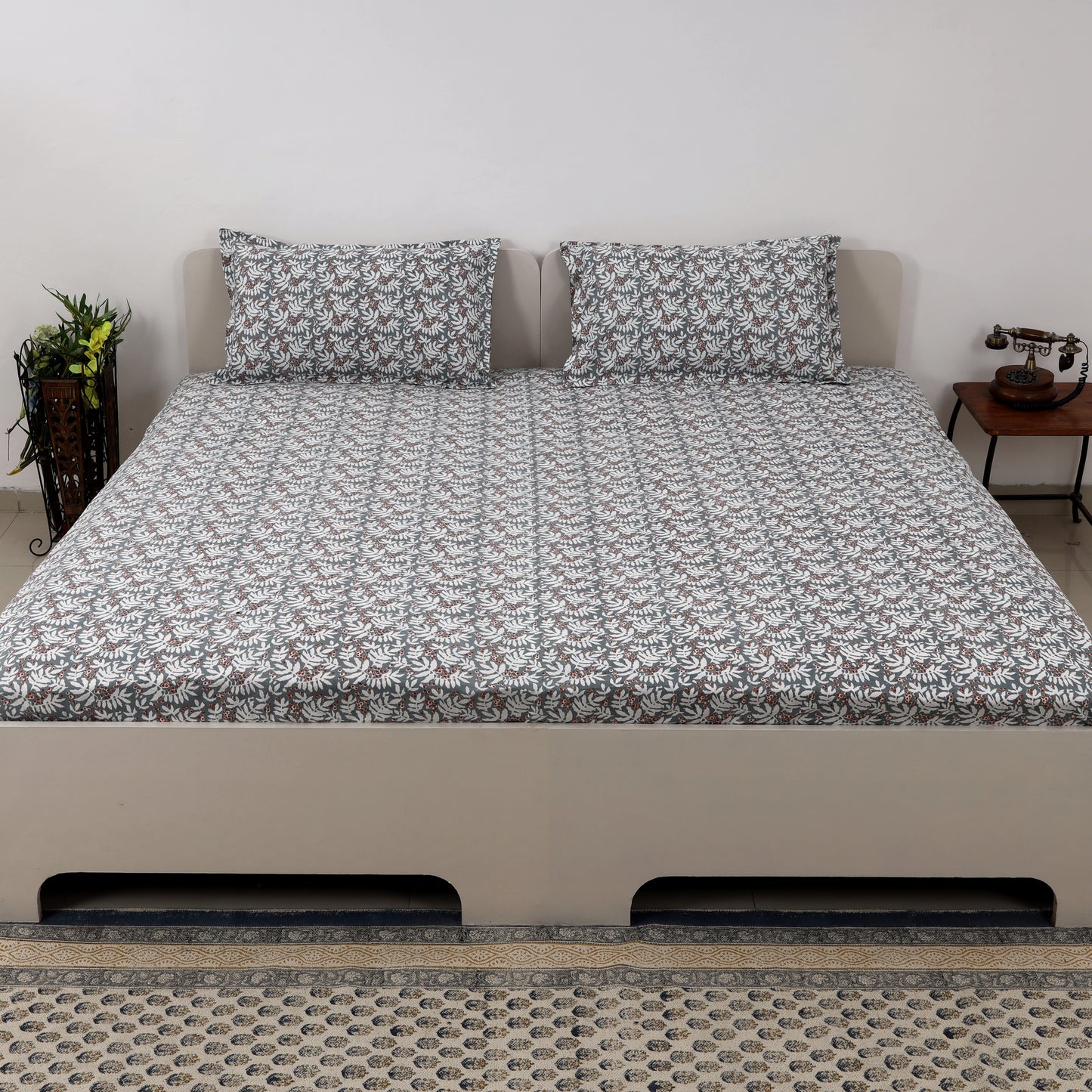 Terracotta Fern 100x100 inches Cotton Bedsheet