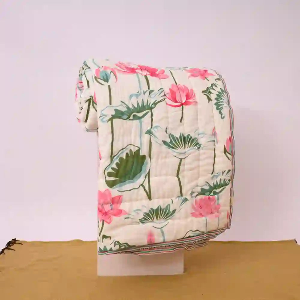 Lotus Bloom cotton filled winter print quilt (Double)