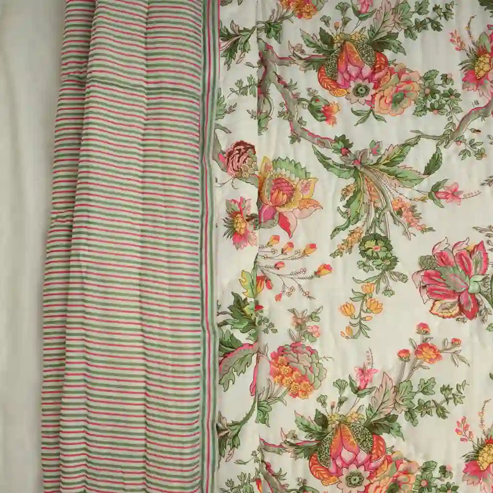 Aurora cotton filled winter print double quilt (Pink)