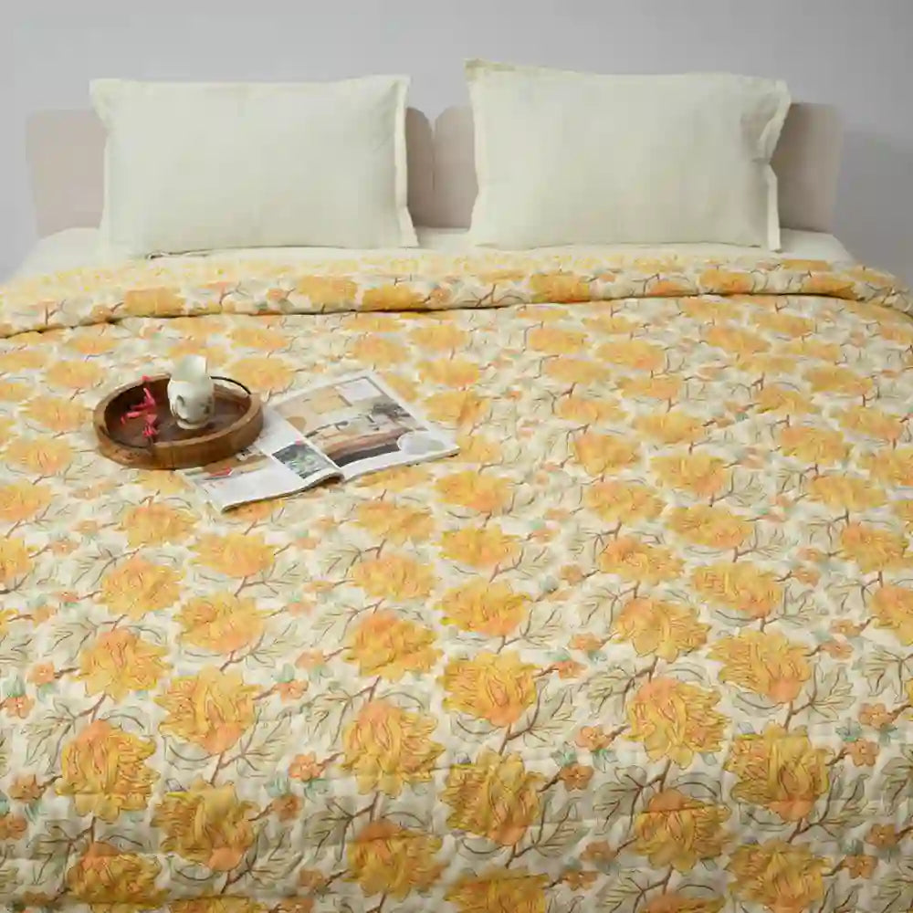 Golden hour bloom reversible double mulmul quilt