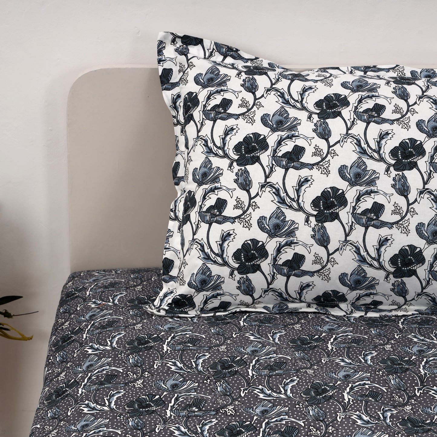 Twilight Bloom 100x100 inches Cotton Bedsheet