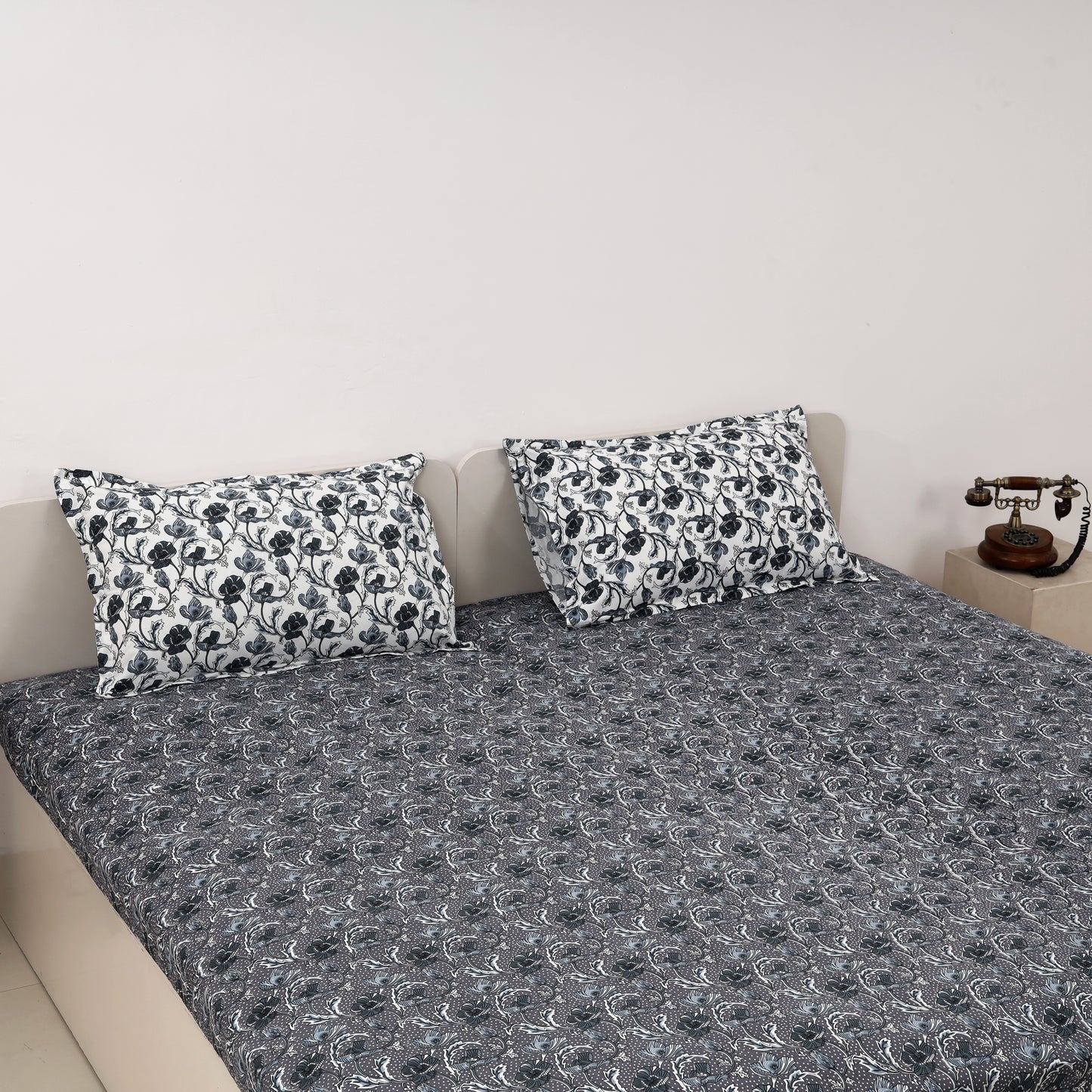 Twilight Bloom 100x100 inches Cotton Bedsheet
