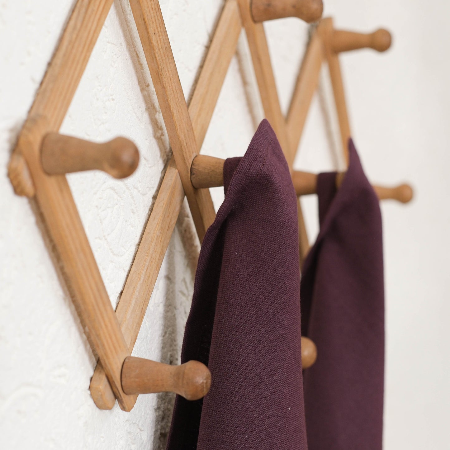 Chocolate Brown kitchen towel with loop (set of 2)