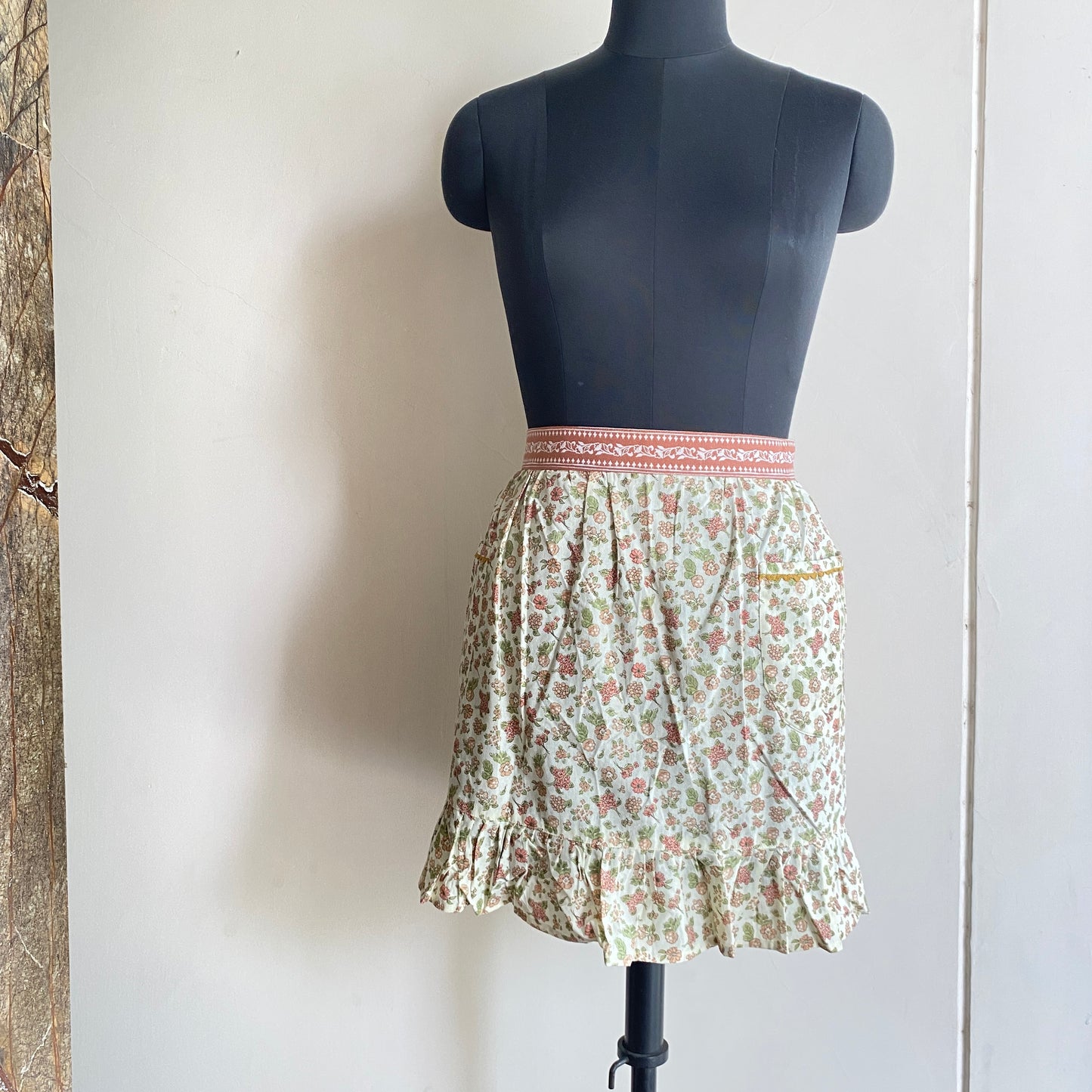 Rustic Bloom Vintage Ruffle Half Apron