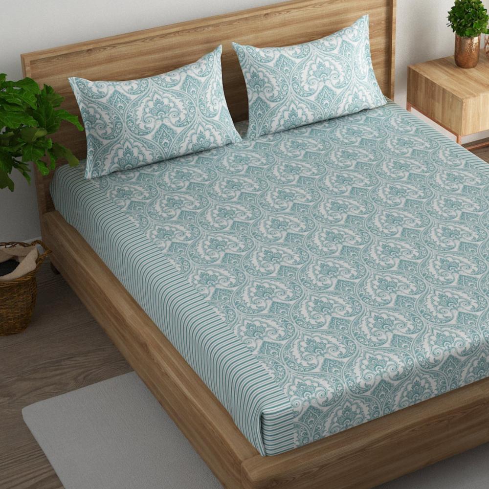 Medallion paisley cotton super king bedsheet with pillow covers