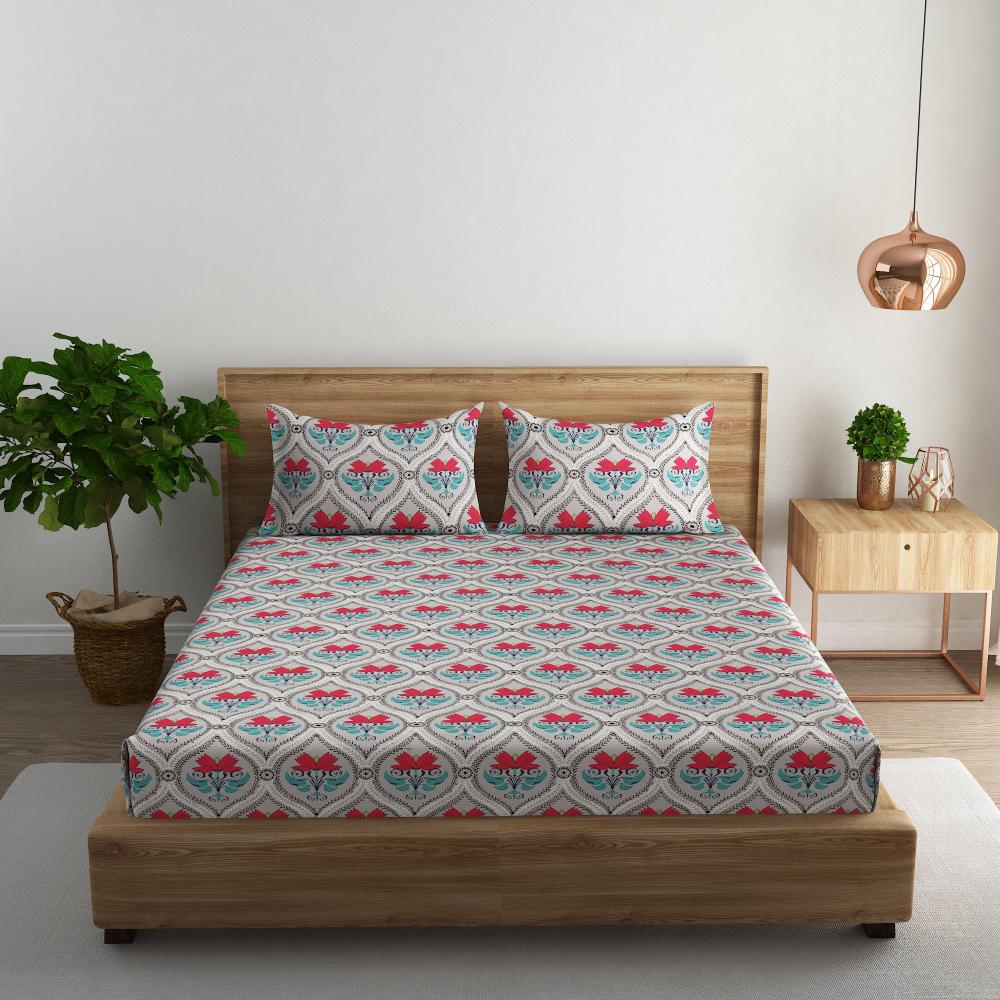 Floral damask cotton super king bedsheet with pillow covers