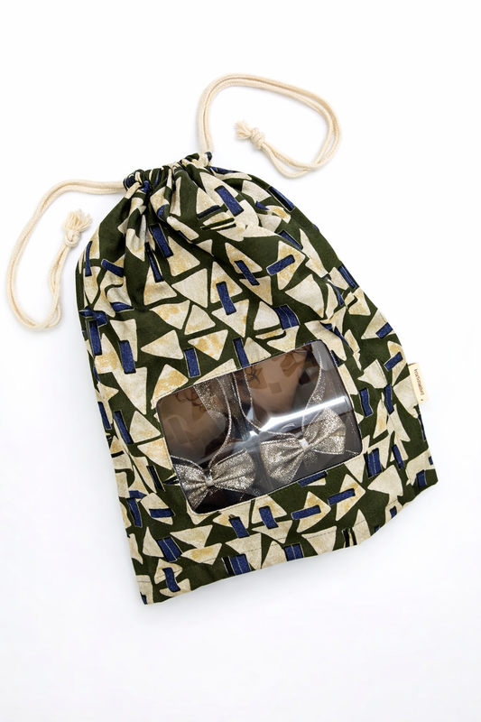 Green triangle shoe bag
