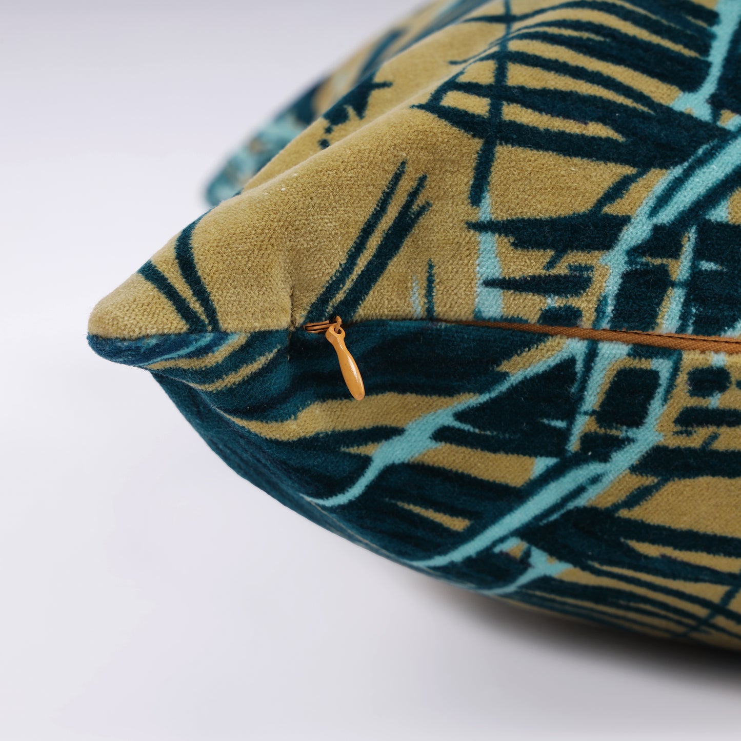 Tropical Paradise Velvet Cushion Cover (set of 2)