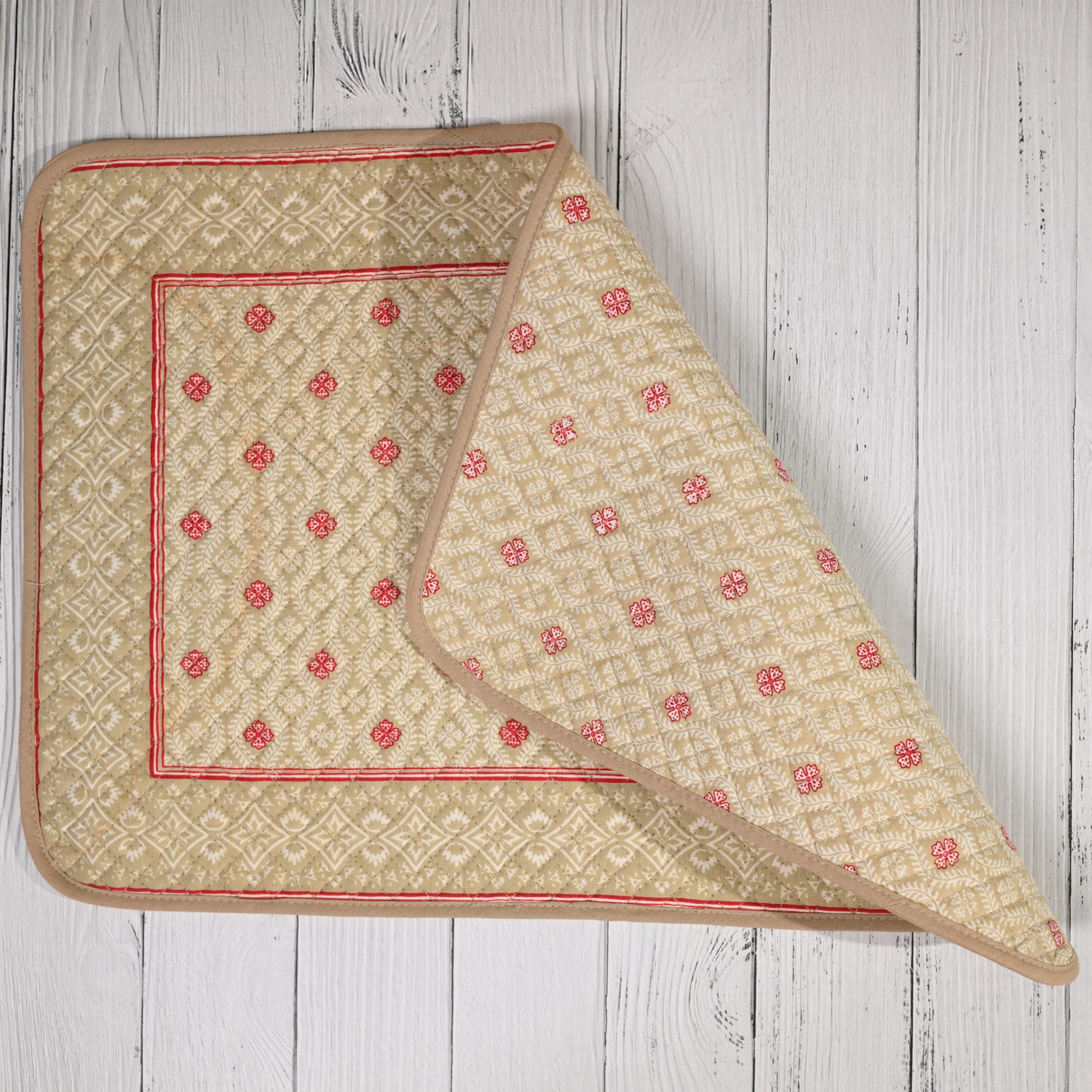Intricate Quilted Diamond Cotton Placemat (set of 6)