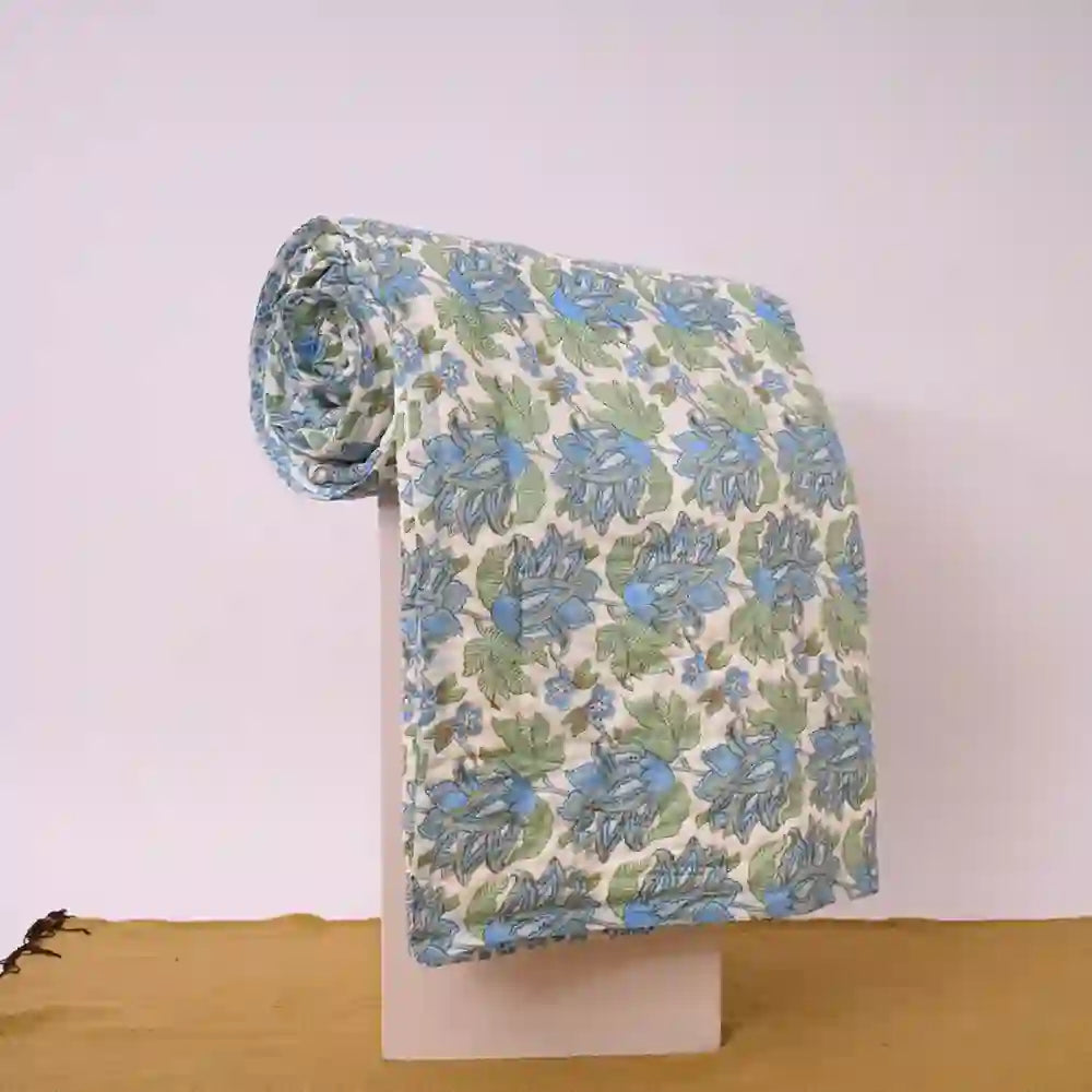 Golden hour bloom reversible double mulmul quilt