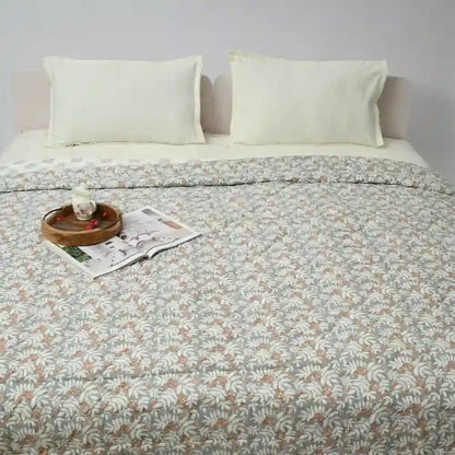 Berry bliss reversible double mulmul quilt