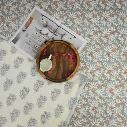 Berry bliss reversible double mulmul quilt