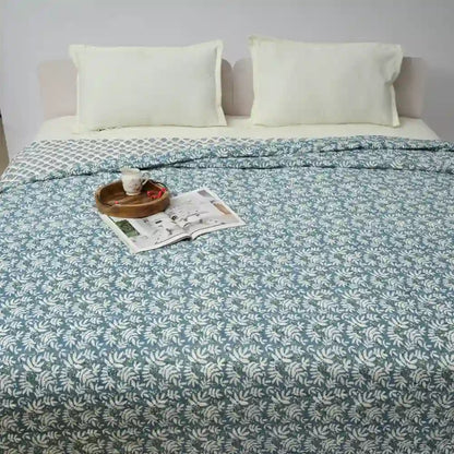 Berry Bliss cotton filled winter print double quilt (Aqua)