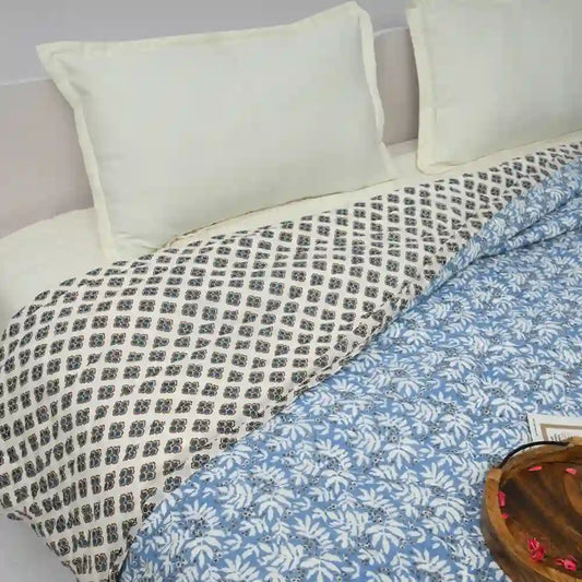 Berry bliss reversible double mulmul quilt