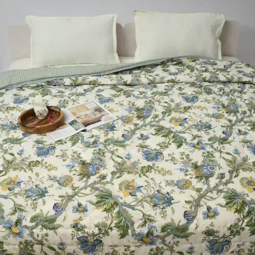 Aurora cotton filled winter print double quilt (Green)