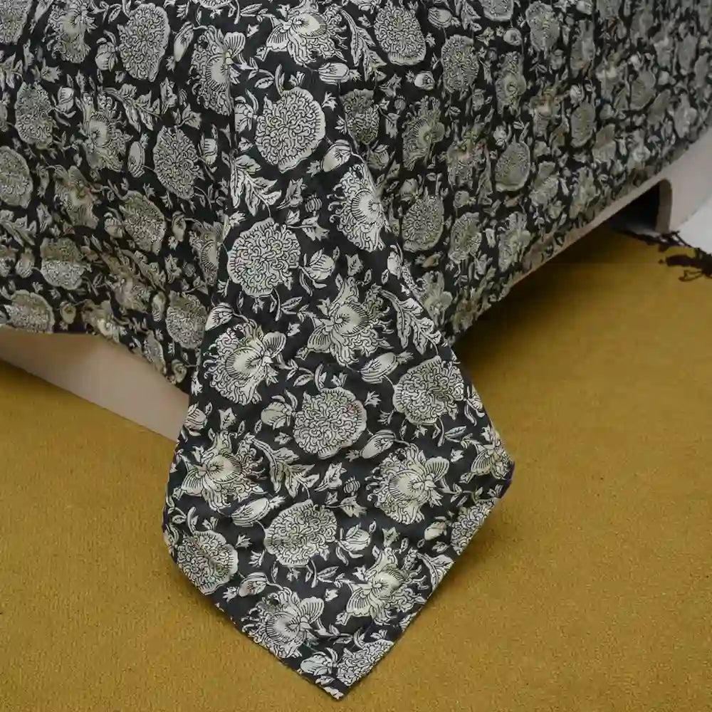 Midnight bloom reversible double mulmul quilt