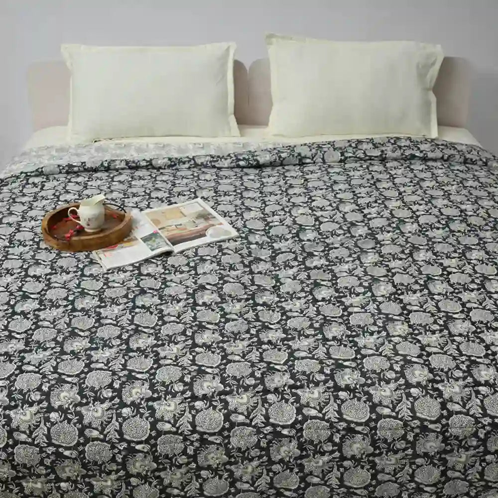 Midnight bloom reversible double mulmul quilt