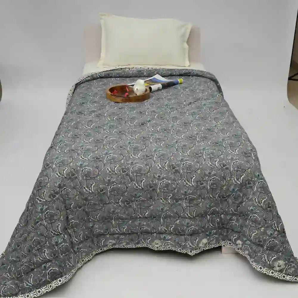 Midnight Muse cotton filled winter print medium quilt