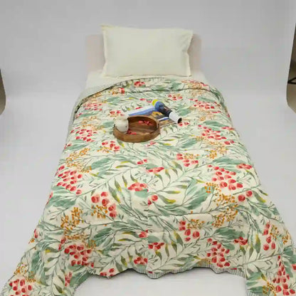 Berry Bloom cotton filled winter print medium quilt