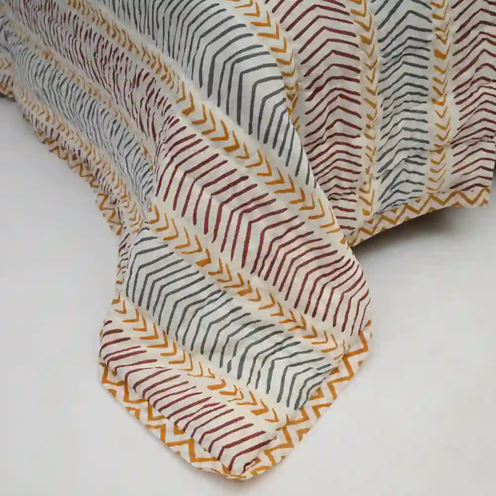 Chevron cotton filled winter print medium quilt