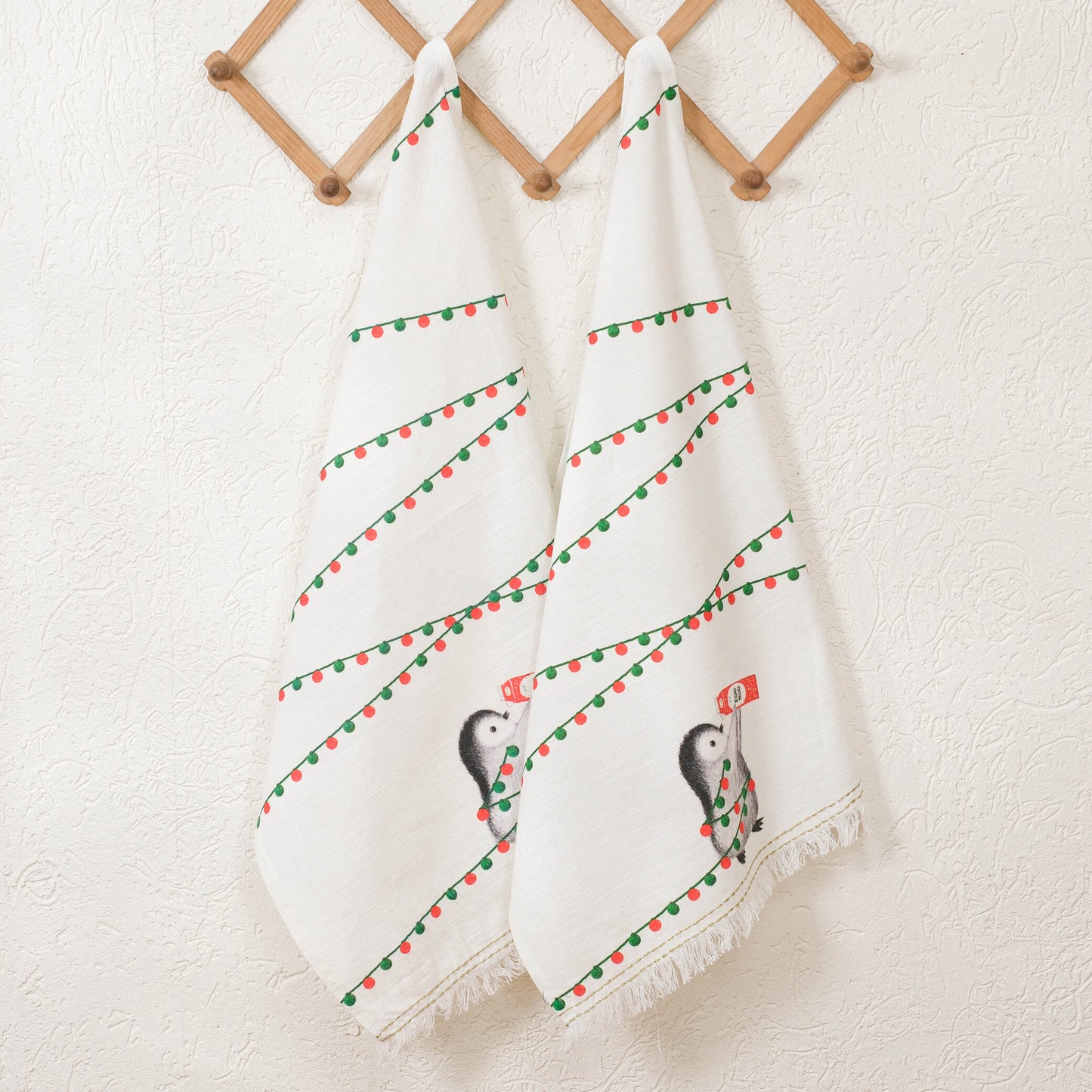 Festive Penguin Kitchen Towels with loop (set of 2)
