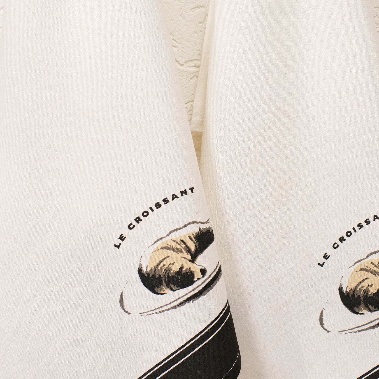 Croissant Kitchen Towels with loop (Set of 2)