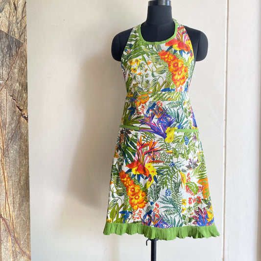TropiCook Jungle Apron – Bring Paradise to Your Prep Time