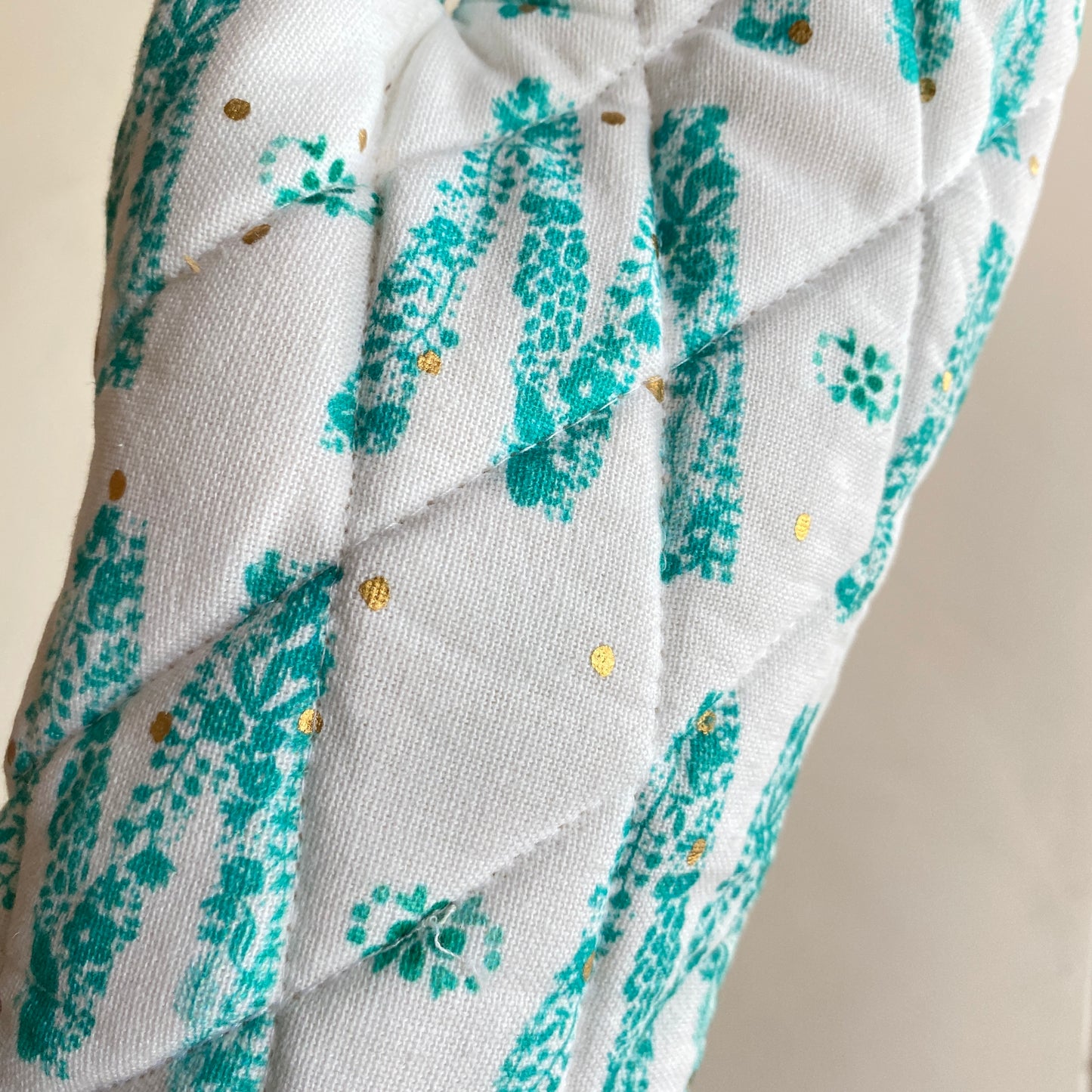 M Is for Mittens – Quilted Cotton Oven Gloves in Mint & White (Set of 2)