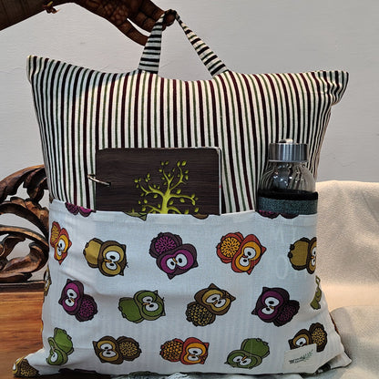 Owl Portable Reading Cushion with pocket