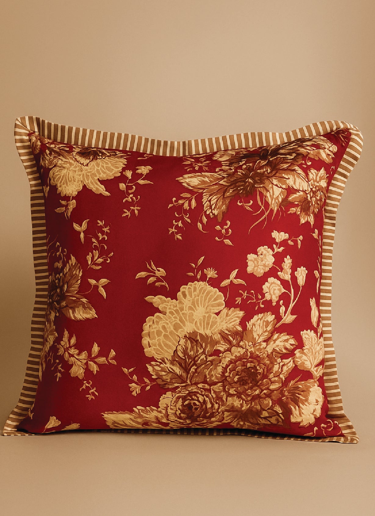 Crimson Heritage Cushion Cover