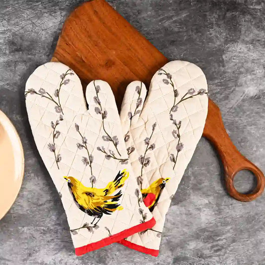 Chirping Birds Quilted Oven Mitts (set of 2)