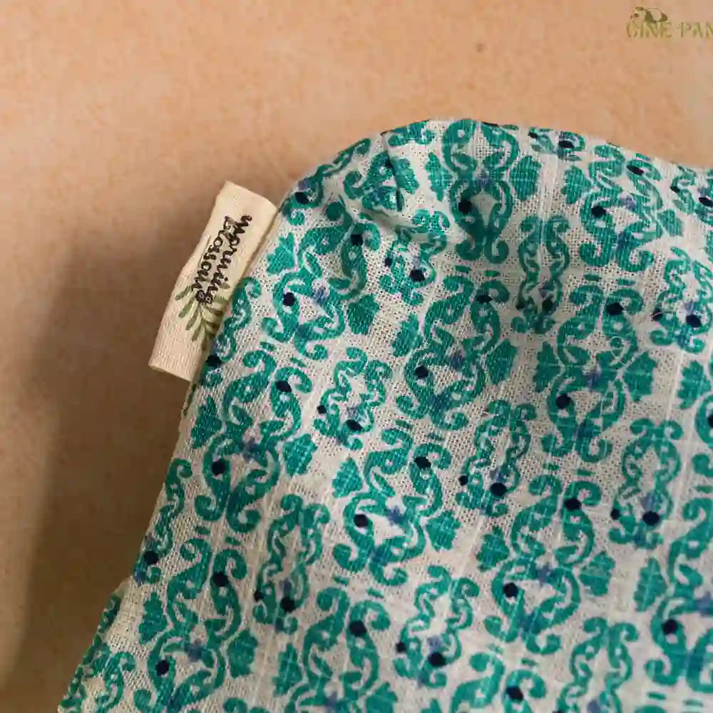 Mint Medley Vanity Case