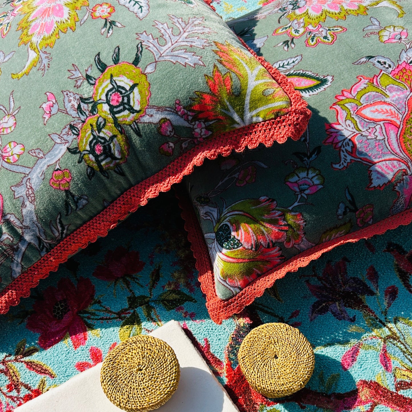 Heirloom Velvet Cushion (Set of 2)