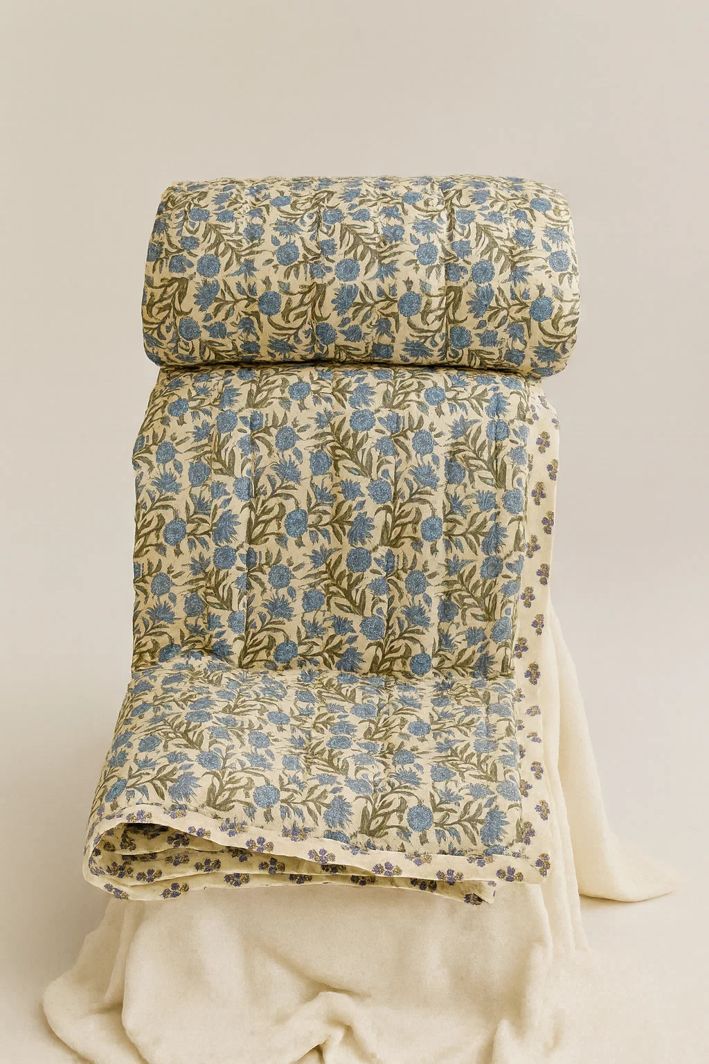 blue butti quilt