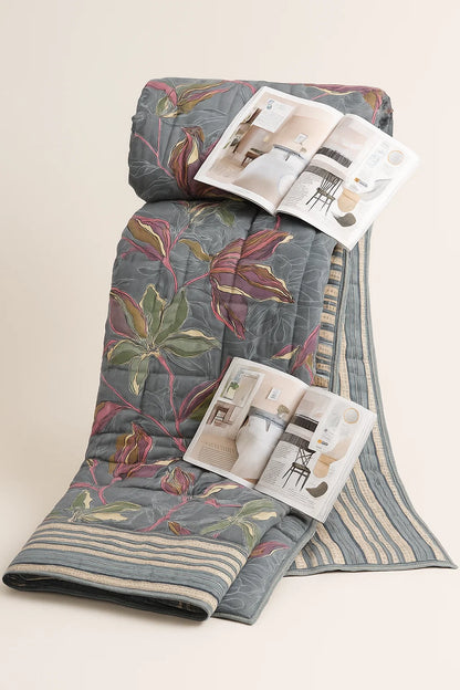 floral gray quilt (70x90)